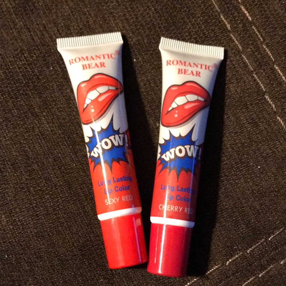Romantic bear lip stains